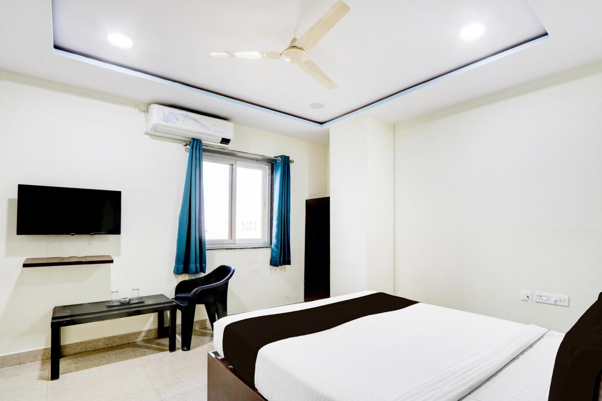 Super Hotel O At Home Hotel Darbar حيدر أباد المظهر الخارجي الصورة